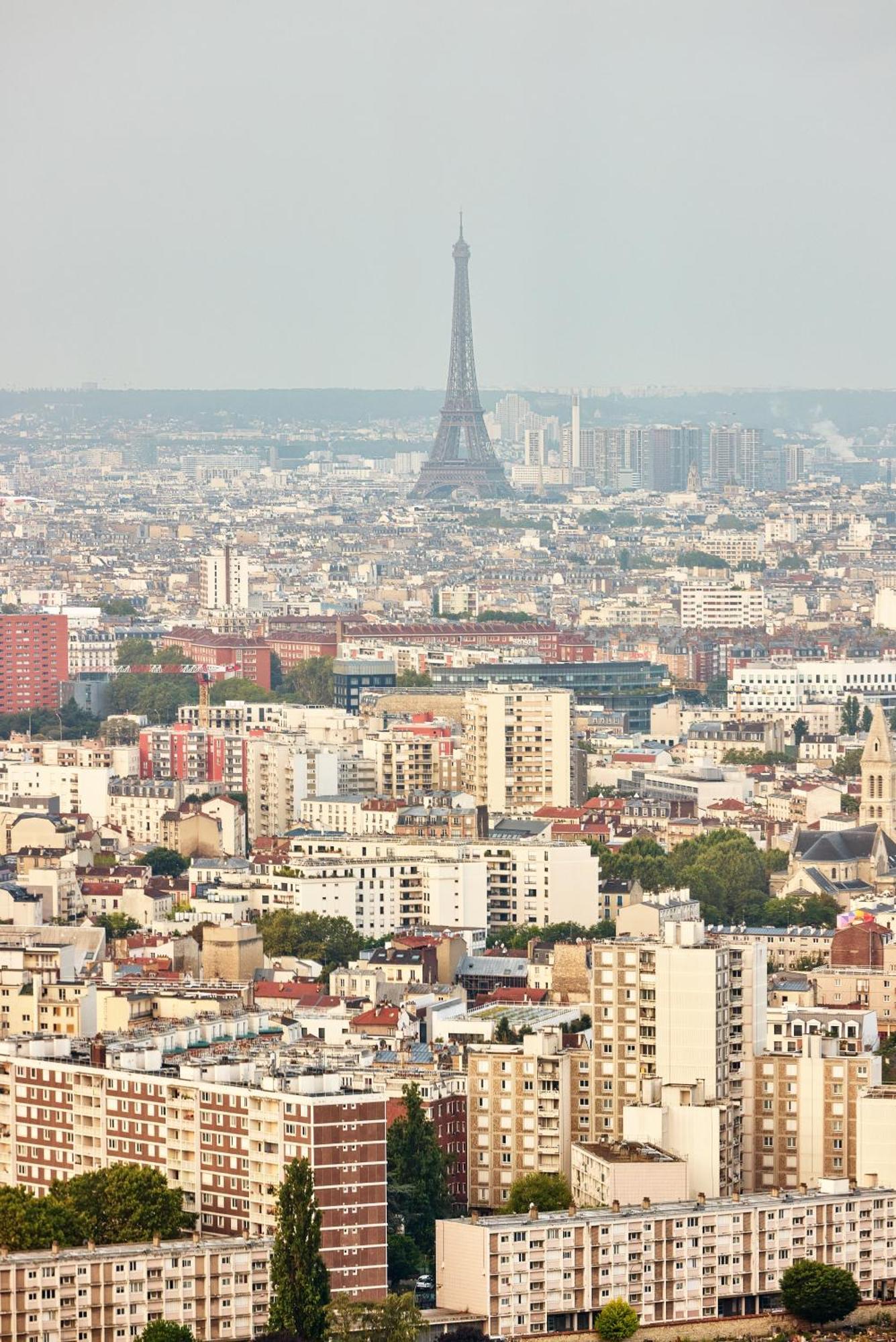 H4 Hotel Wyndham Paris Pleyel Resort Сен Дени Екстериор снимка