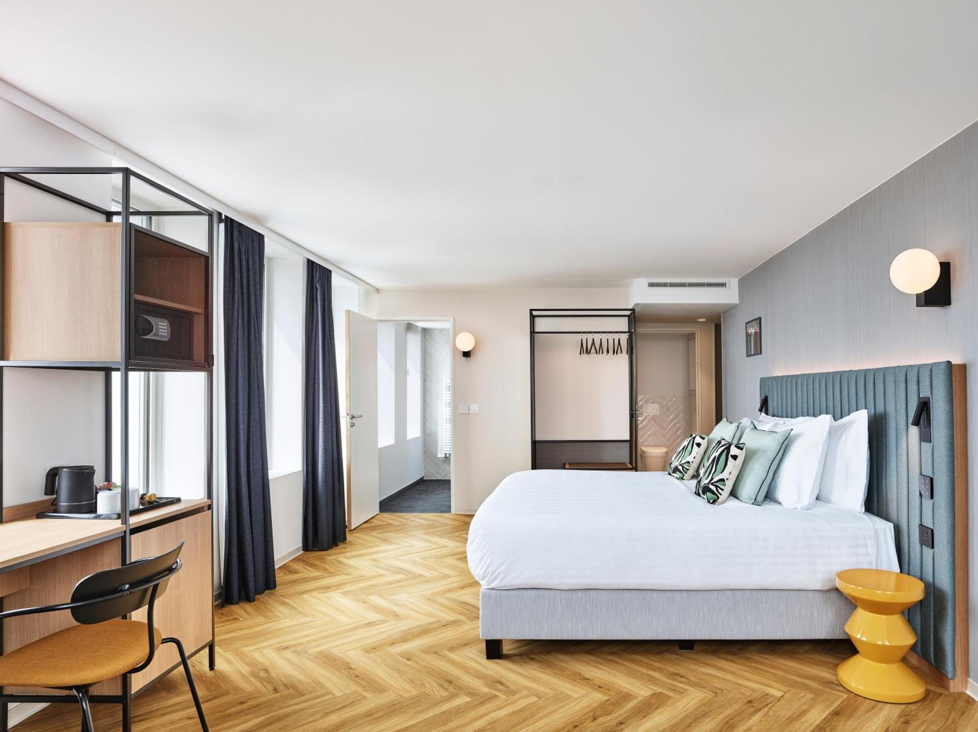 H4 Hotel Wyndham Paris Pleyel Resort Сен Дени Екстериор снимка
