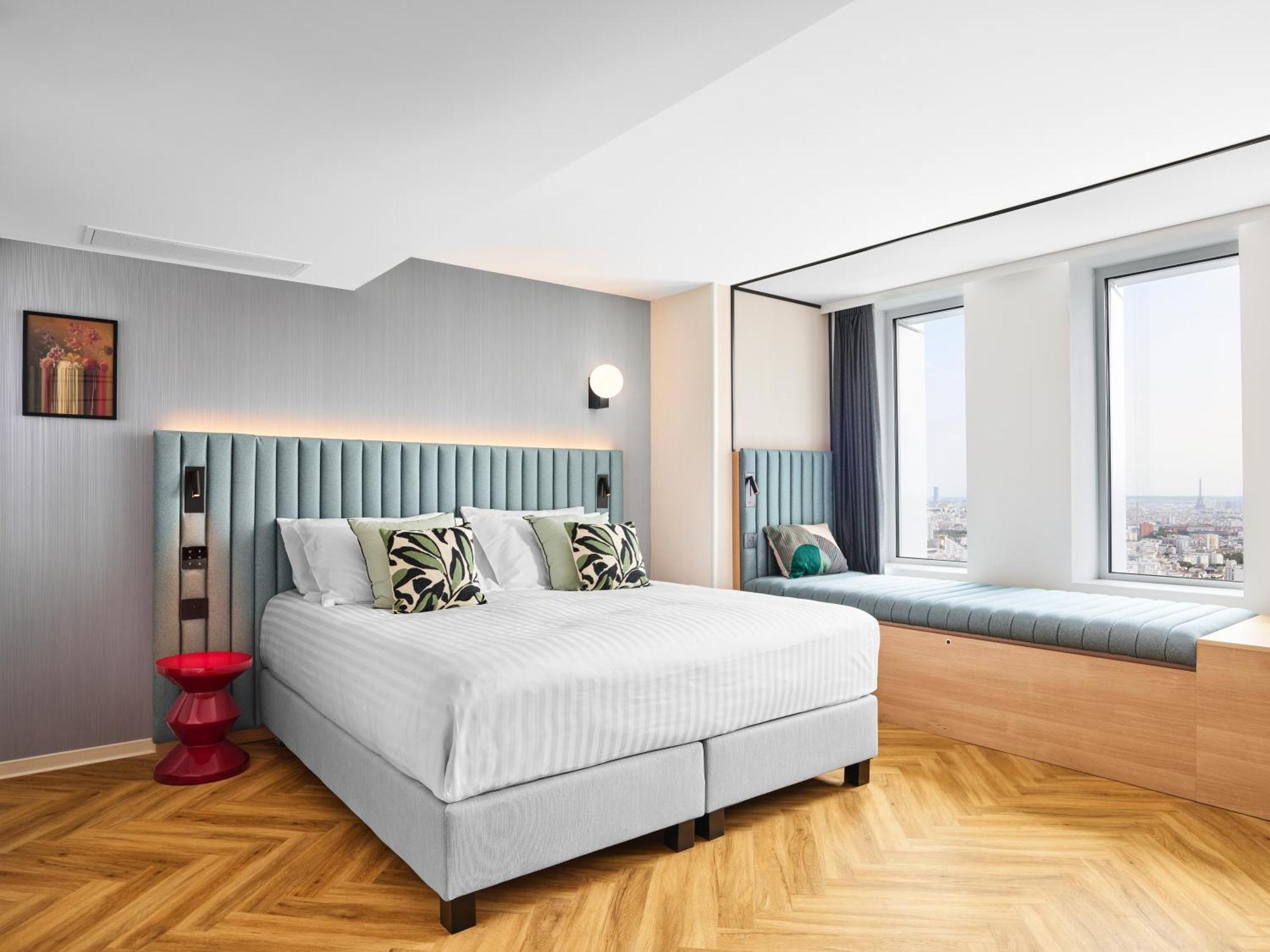 H4 Hotel Wyndham Paris Pleyel Resort Сен Дени Екстериор снимка